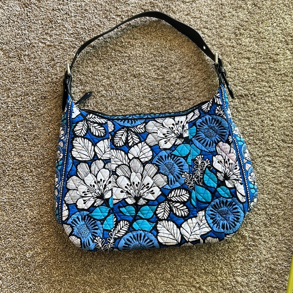 Bundle of 2 Vera Bradley floral tote bags - Picture 12 of 16